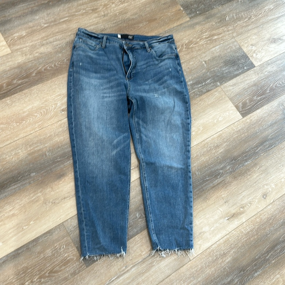 Excellent use condition kut from the cloth